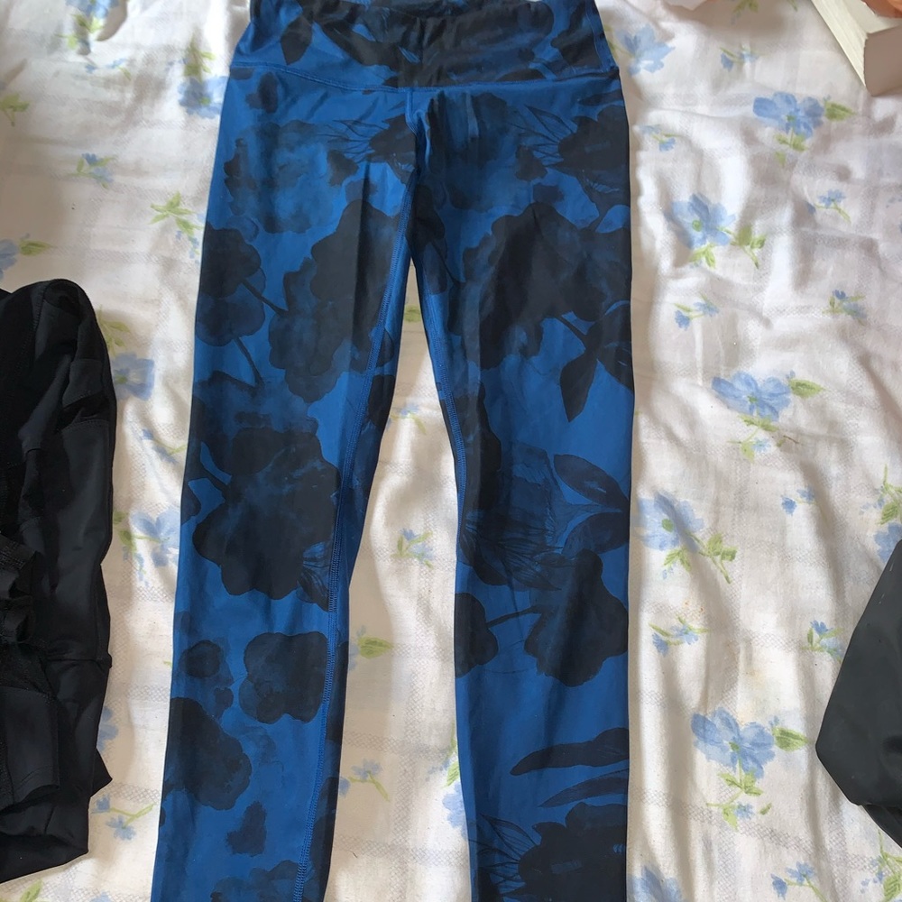 lululemon leggings size 4